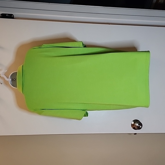 Under Armour Heat Gear Performance Polo, Loose Fit, Neon Green, Size XL - Picture 6 of 7